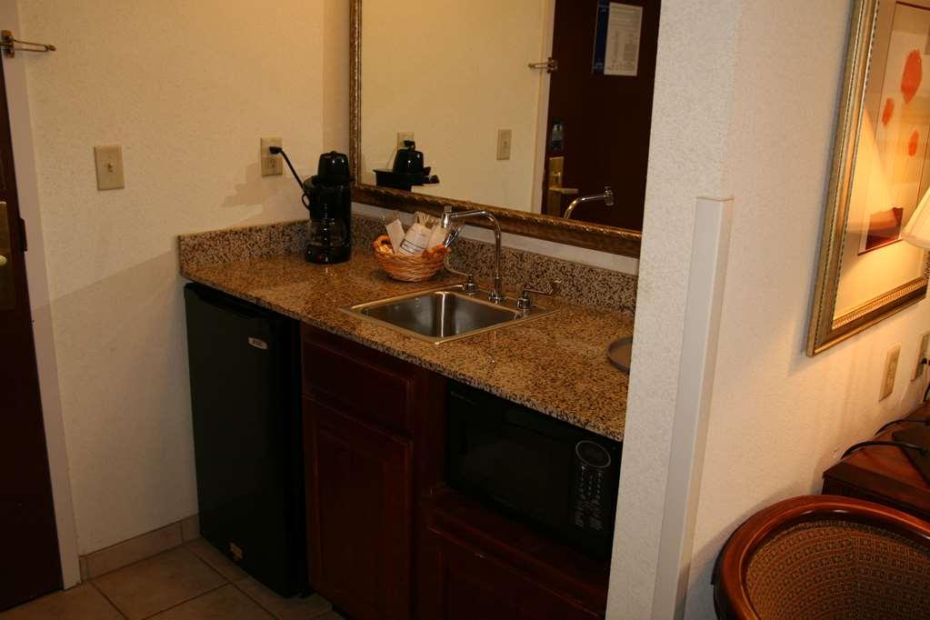 Hampton Inn & Suites San Marcos Rum bild