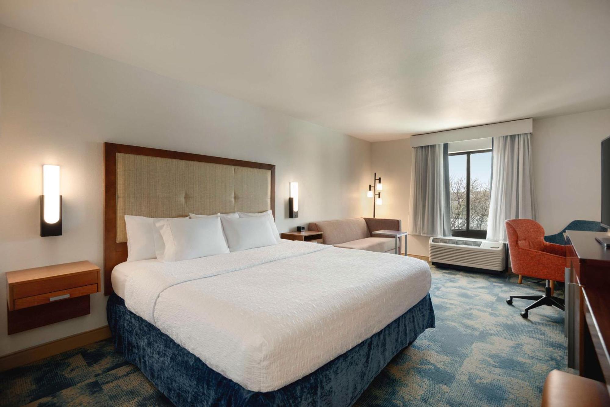 Hampton Inn & Suites San Marcos Exteriör bild