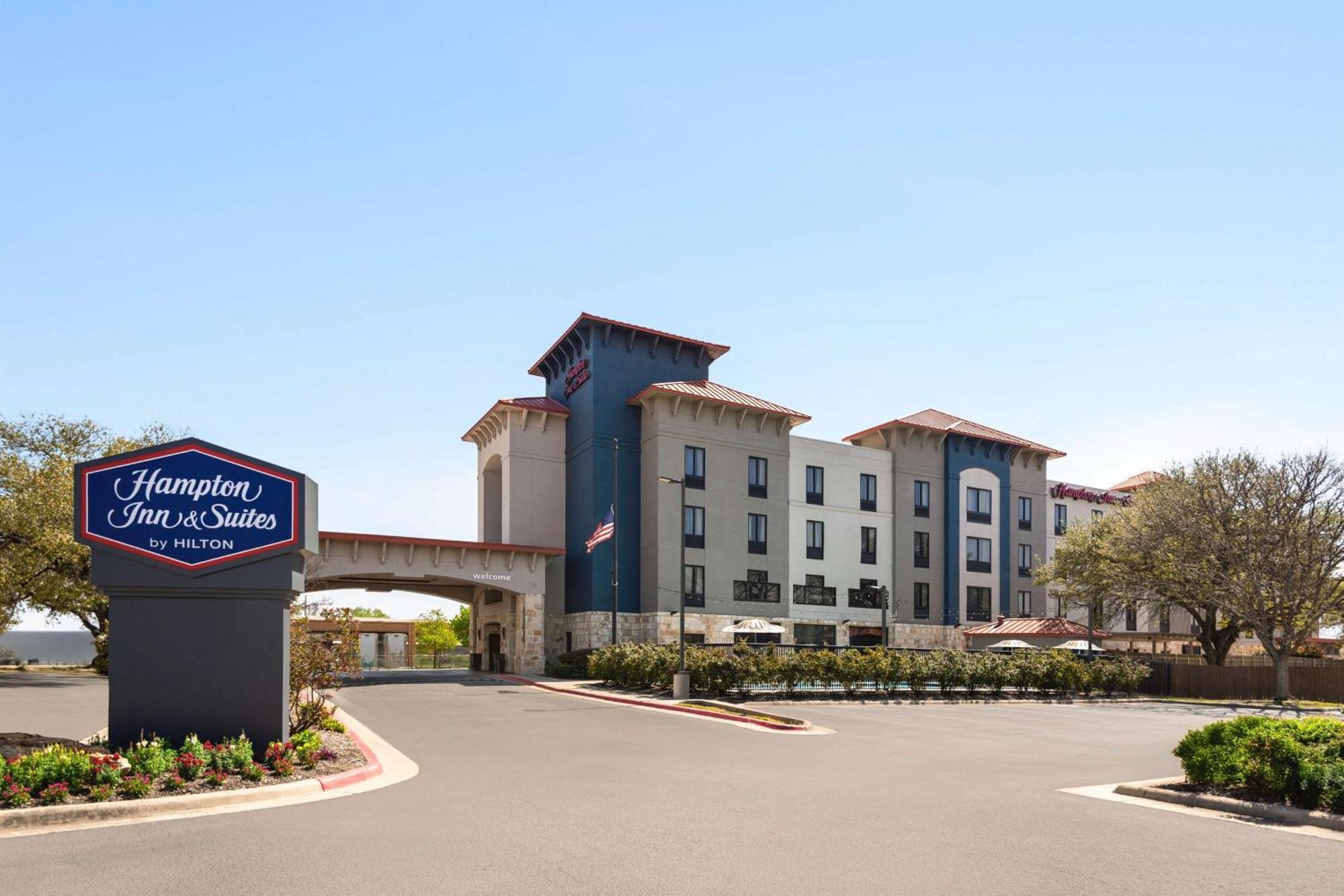 Hampton Inn & Suites San Marcos Exteriör bild