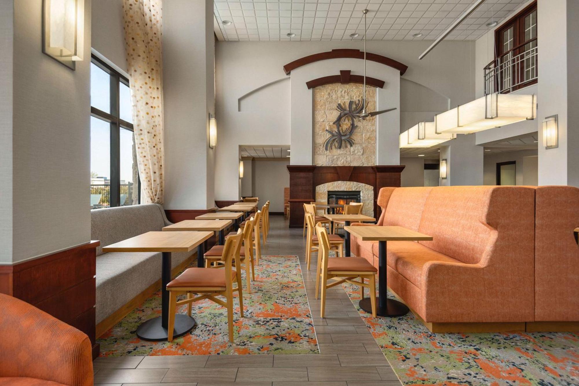 Hampton Inn & Suites San Marcos Exteriör bild