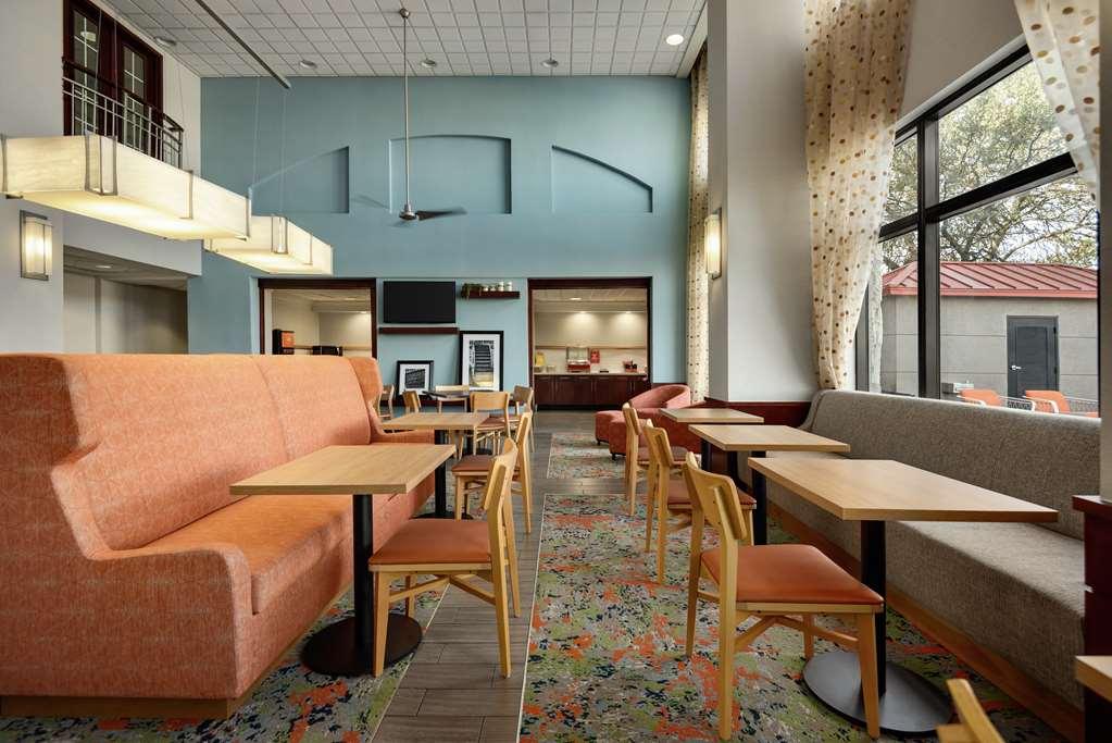 Hampton Inn & Suites San Marcos Restaurang bild
